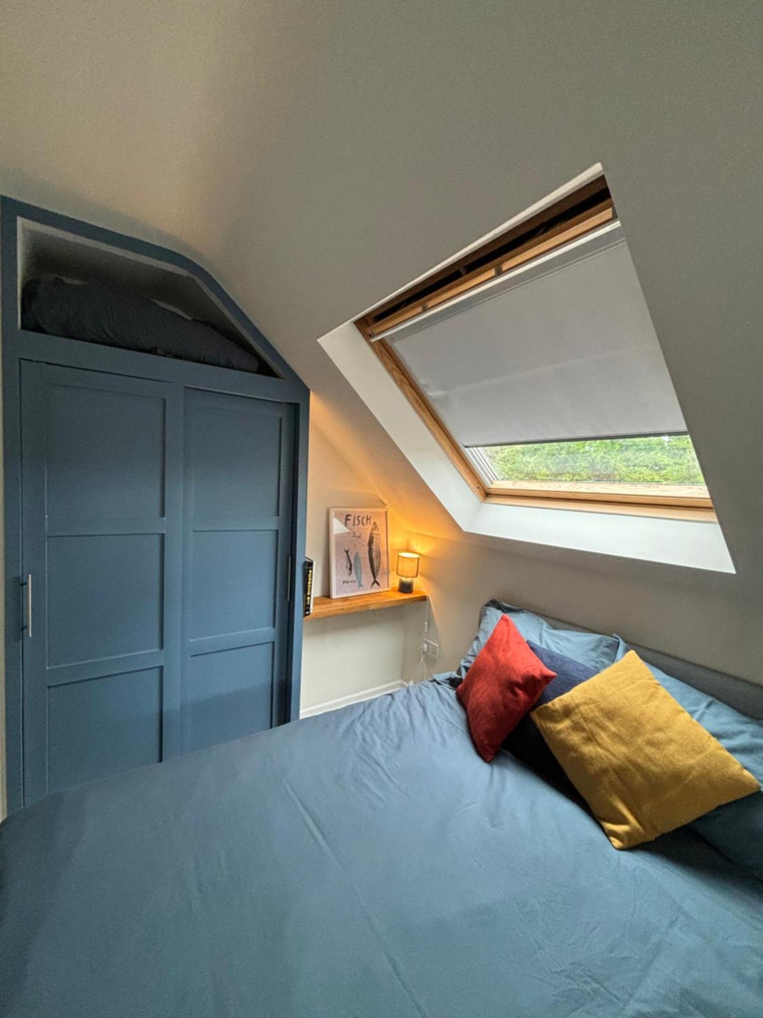 Lovely Spacious Loft Close To Train Station 沃辛 外观 照片